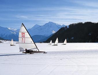 Vela su ghiaccio al lago di Resia