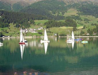 Vela sul lago di Resia